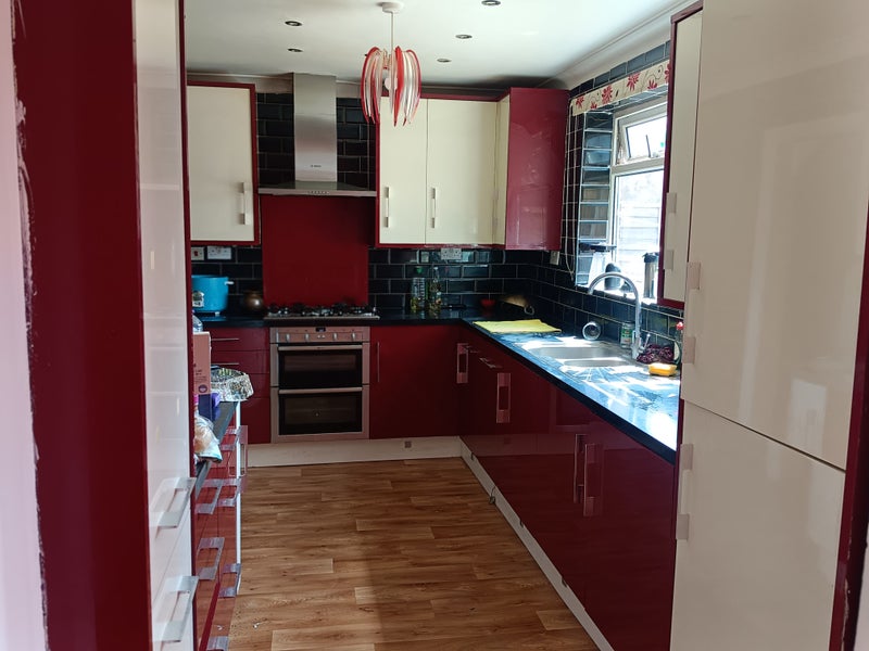 Photo 1: Kitchen