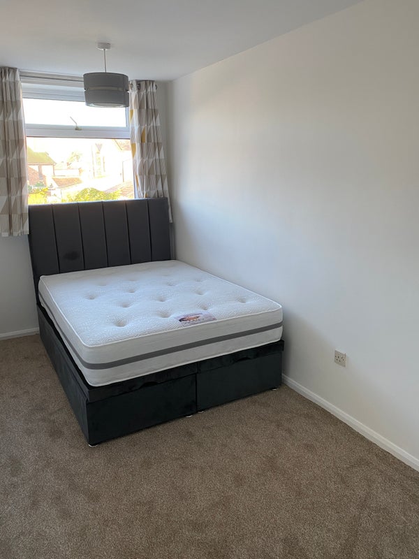 Photo 1: Double room