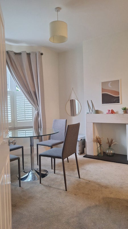 Photo 1: Living room