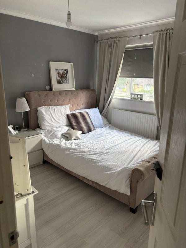 Photo 1: Double room