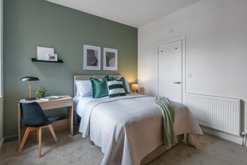 Photo 1: Bedroom Two