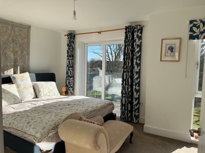 Photo 1: Master with en-suite