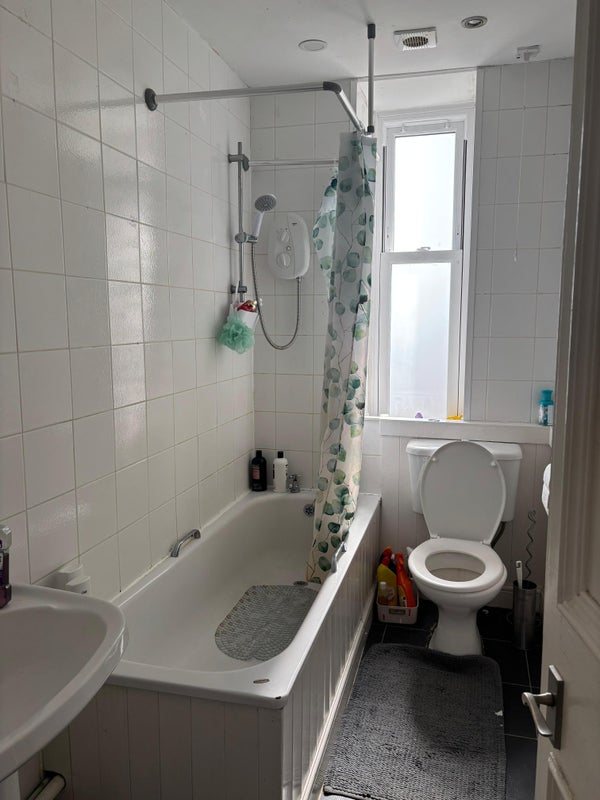 Photo 1: Bathroom