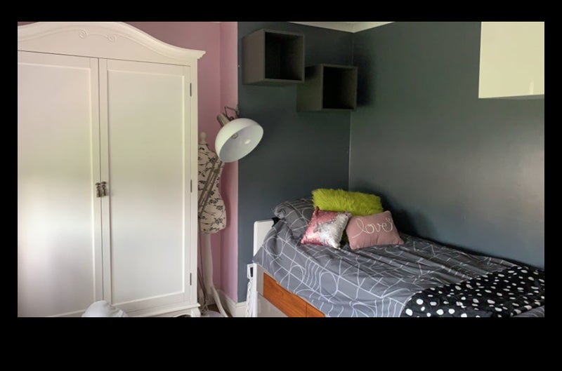 Photo 1: single room