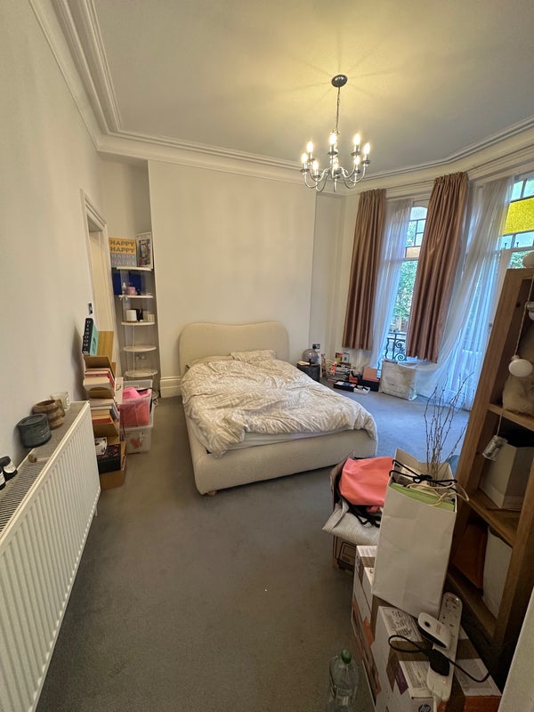 Photo 1: Room (Yours)