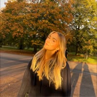 Photo 1: Isabelle