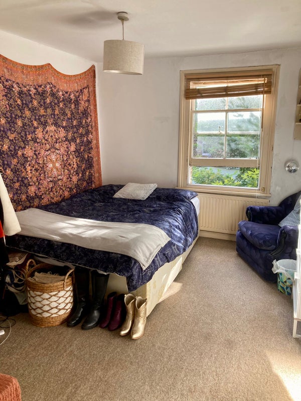 Photo 1: You're sunny double room