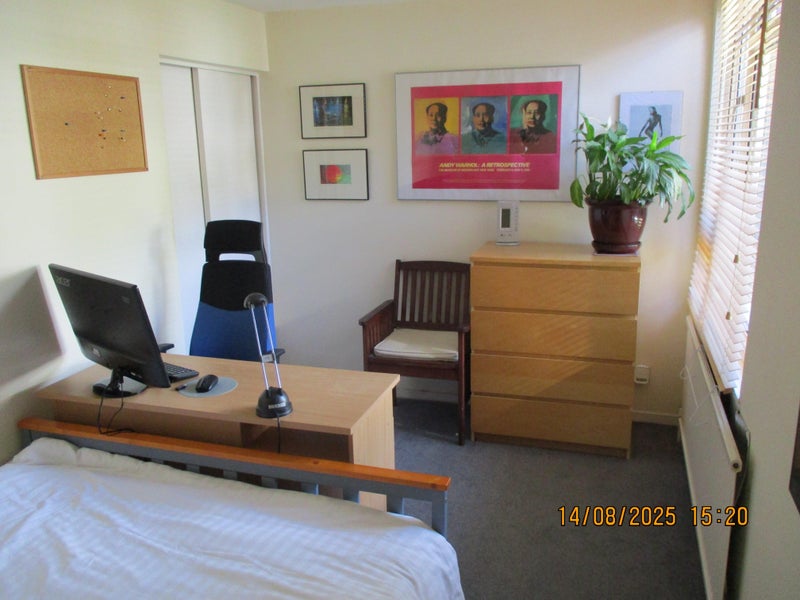 Photo 1: Double room