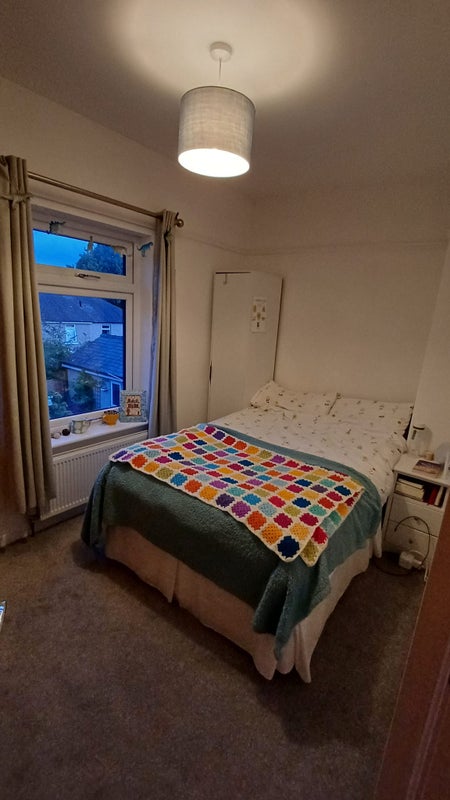 Photo 1: Double bedroom available (angle from door)