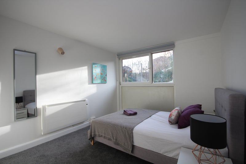 Photo 1: ROOM 2 - AVAILABLE 01/02/2026