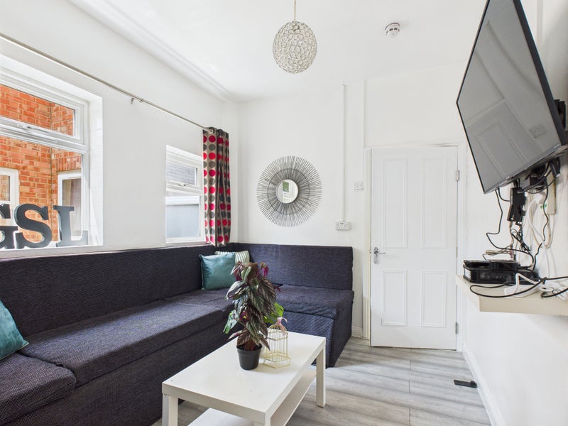 Photo 1: Living Room