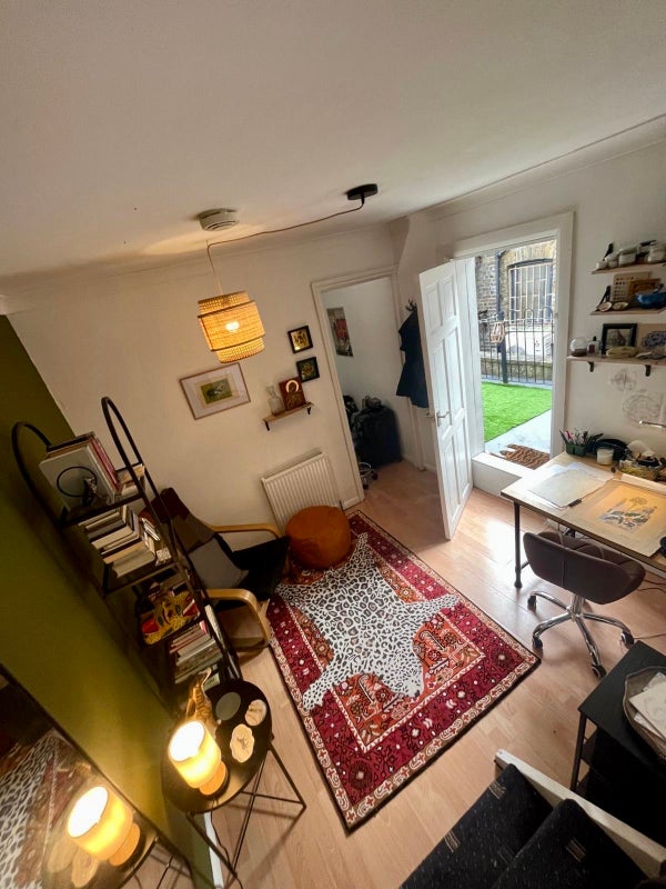 Photo 1: Living room