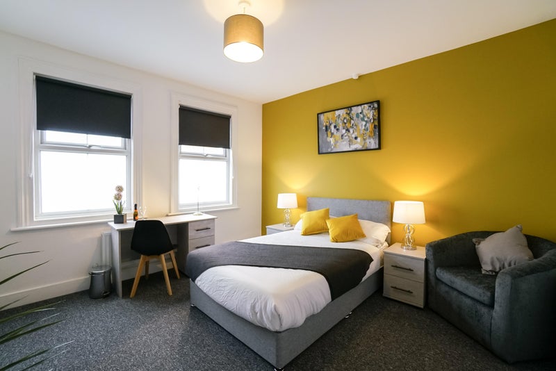 Photo 1: Room 3
