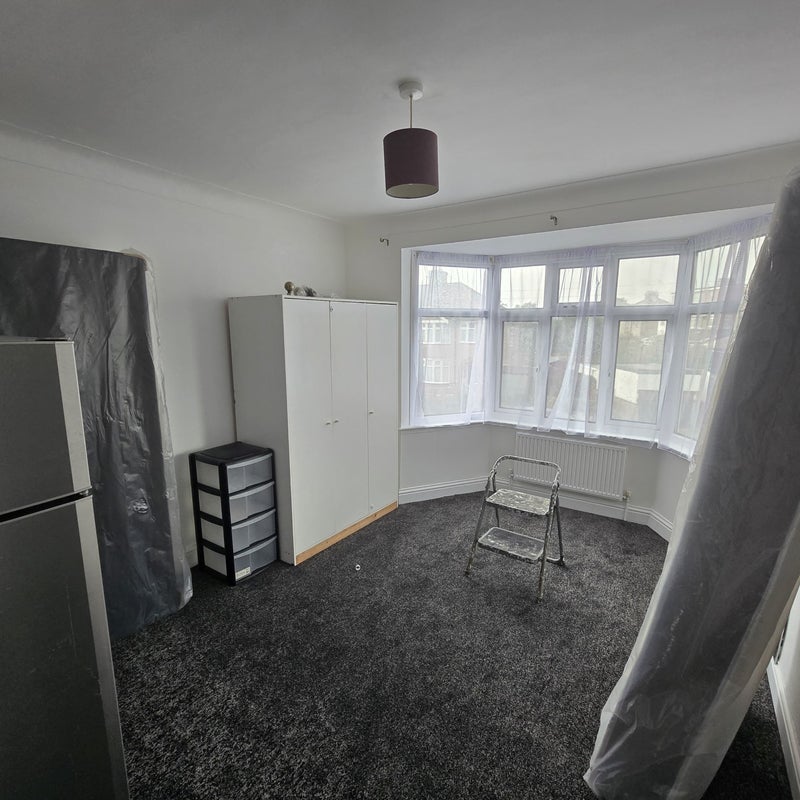 Photo 1: Double room