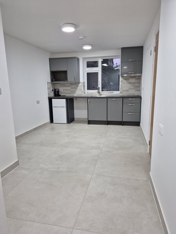 Photo 1: Living kitchen 