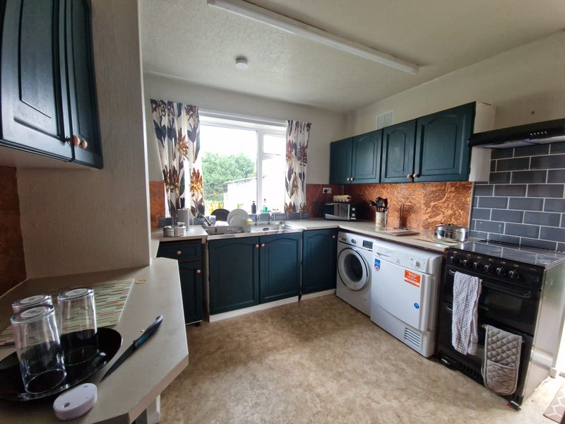 Photo 1: Shared kitchen