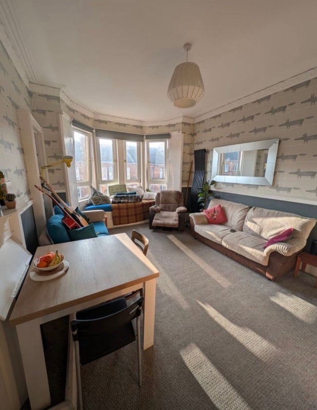 Photo 1: Living Room