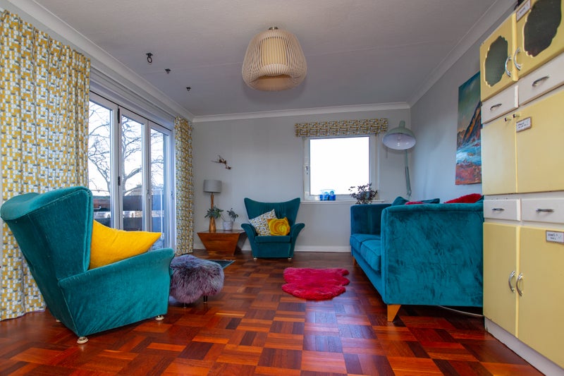 Photo 1: Living room