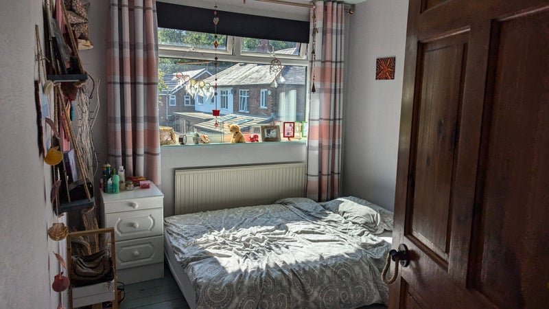 Photo 1: Double room before moving out