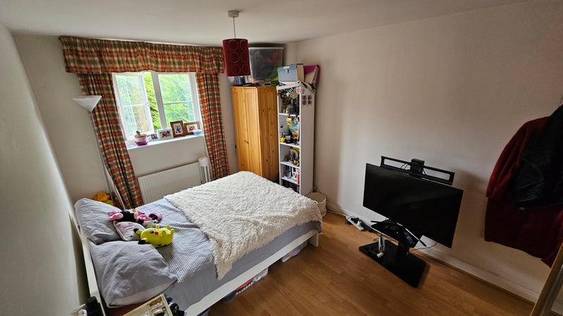 Photo 1: Double Bedroom 1 from wardrobe