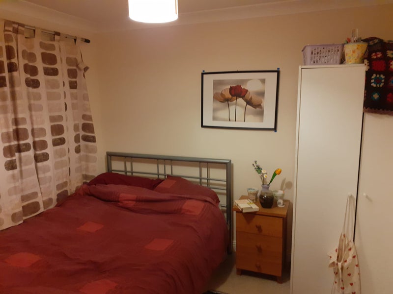 Photo 1: Downstairs Bedroom