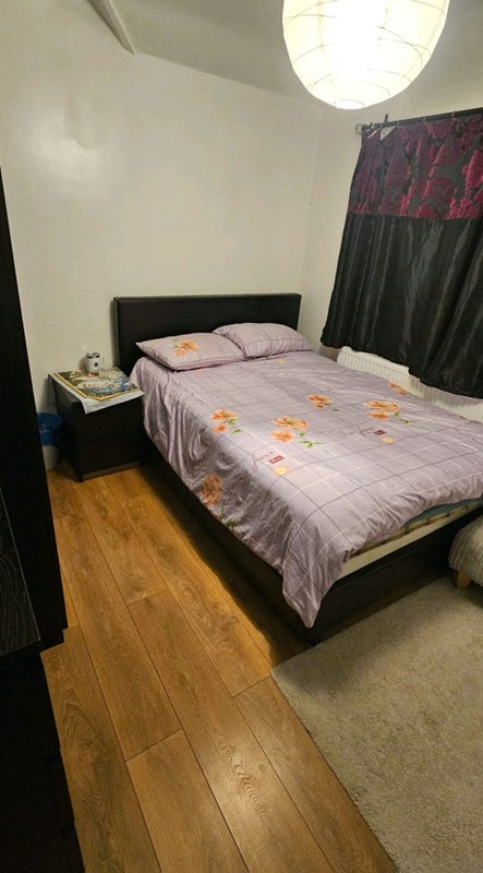 Photo 1: Double Bedroom (Picture 1)