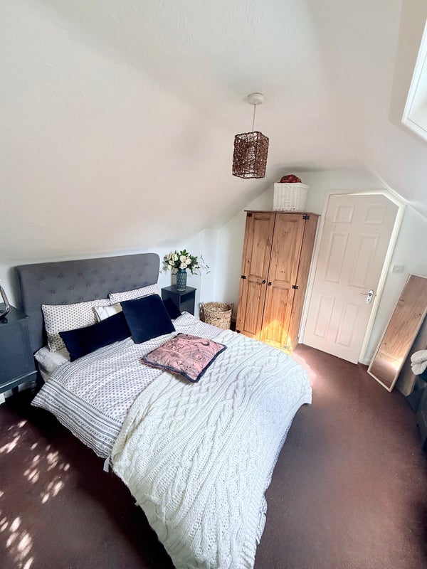 Photo 1: The double room