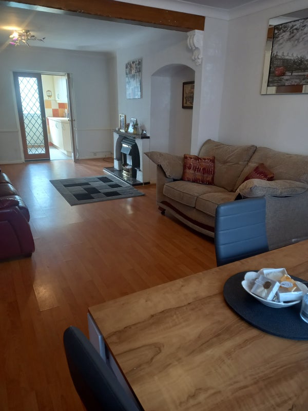 Photo 1: Living room
