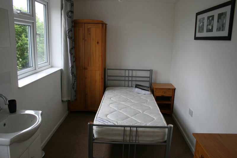 Photo 1: Double bed available.