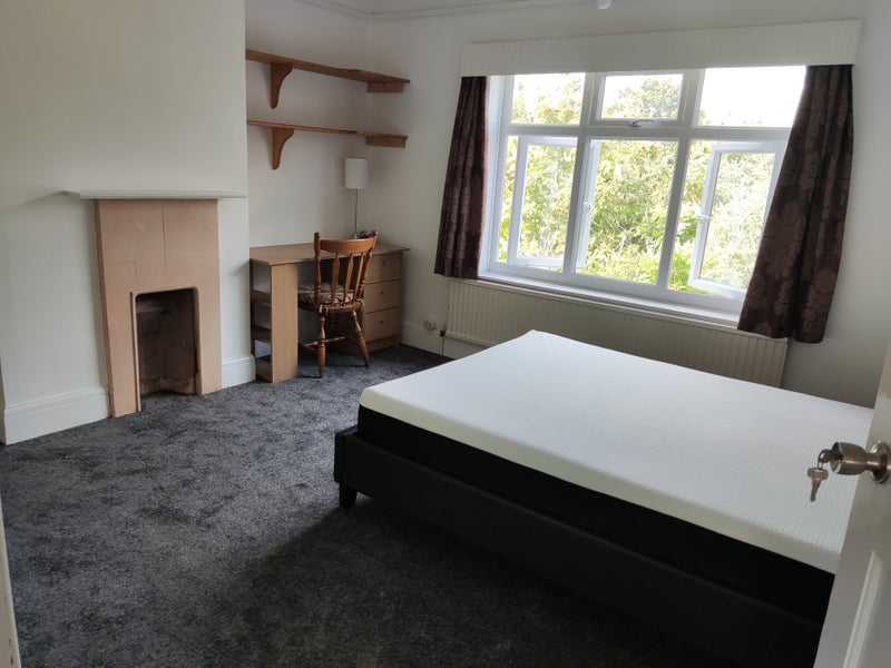 Photo 1: Room #2