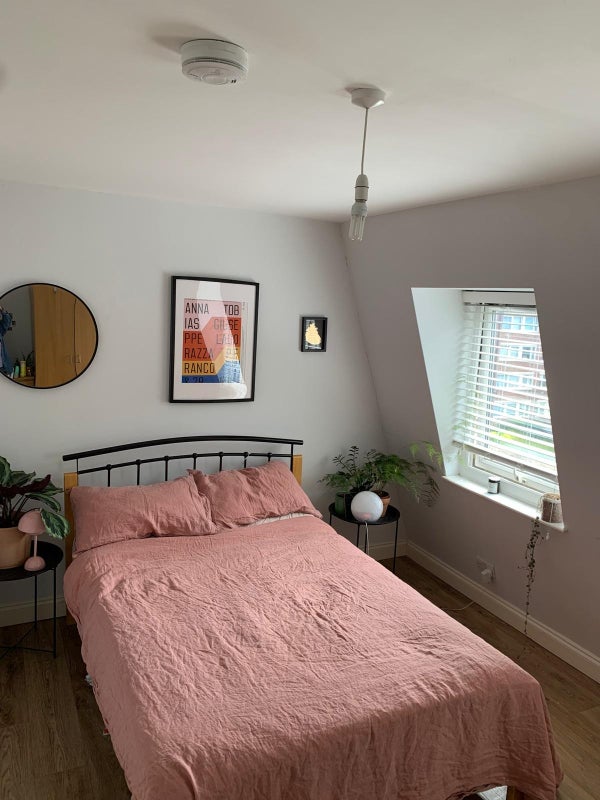 Photo 1: Available bedroom