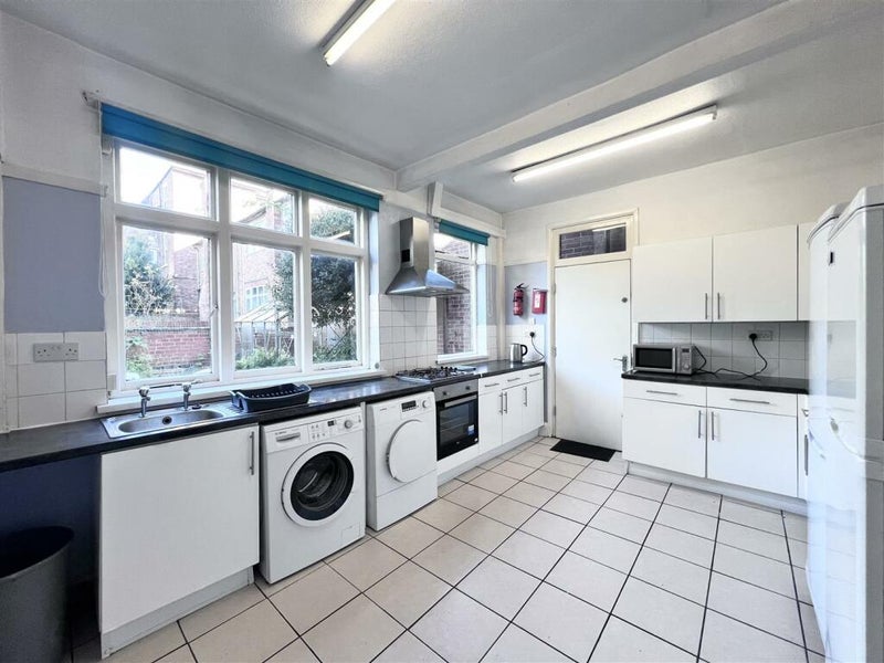 Photo 1: Kitchen View 1