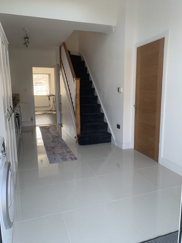 Photo 1: Entrance