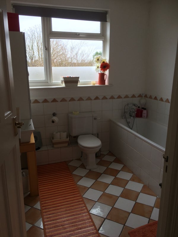 Double Room Epsom To Rent Double Room Epsom To Rent