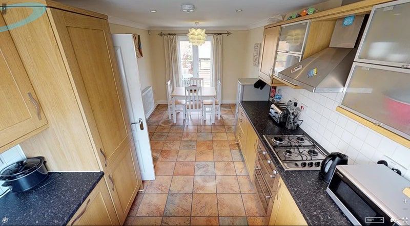 Photo 1: Bright kitchen/diner