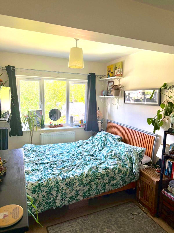 Photo 1: Double room