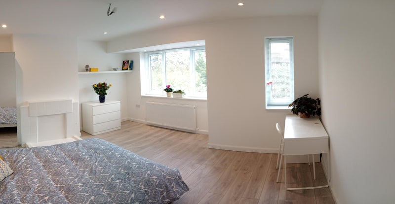 Photo 1: Room 1 £1115, available from 4th October, massive sunny, fully furnished