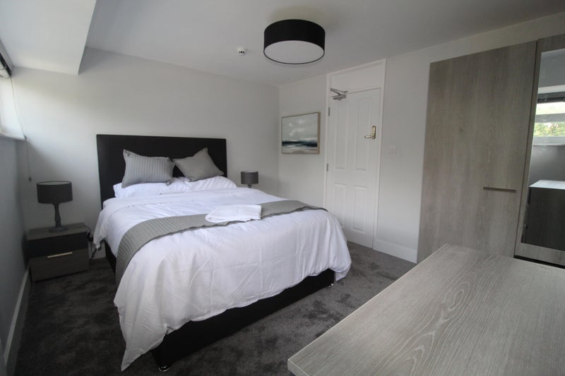 Photo 1: Room 3 £825