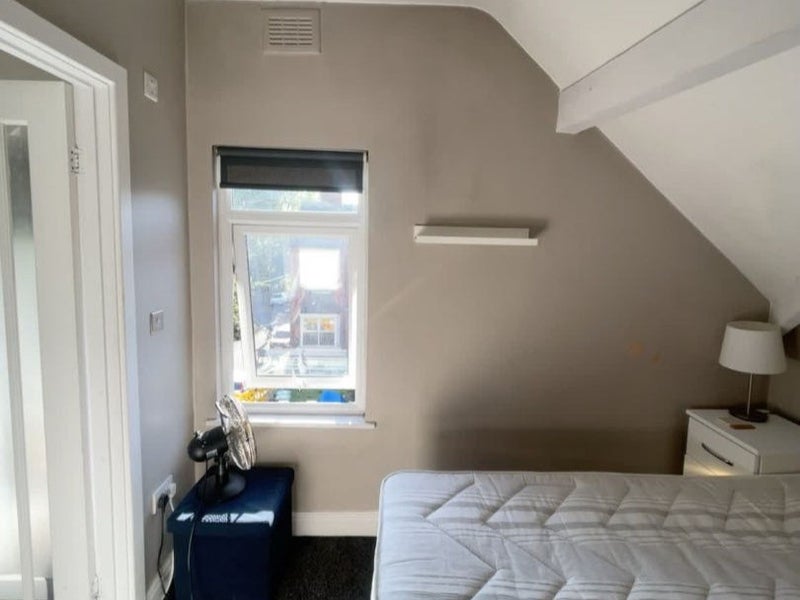 Photo 1: Primary Bed Area