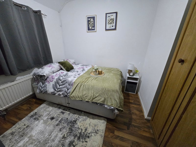 Photo 1: Double Room 