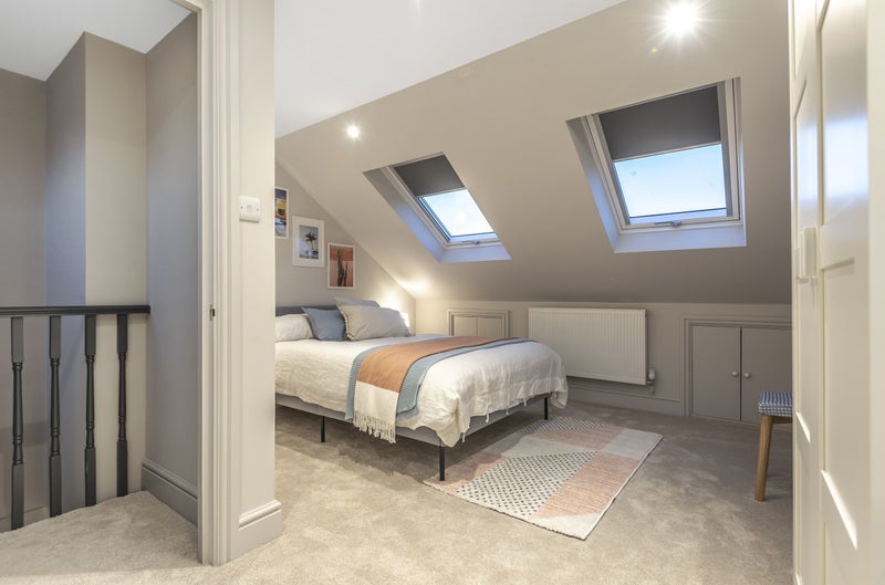 Photo 1: Bedroom 5
