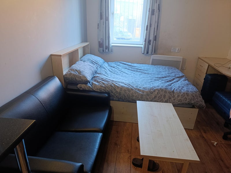 Photo 1: Classic studio bedroom 