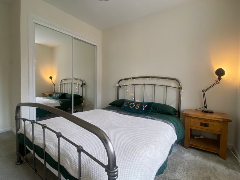 Photo 1: Available room