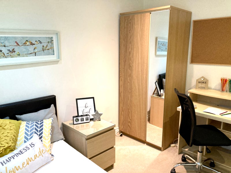 Photo 1: Room 3 - Call today to book a viewing
