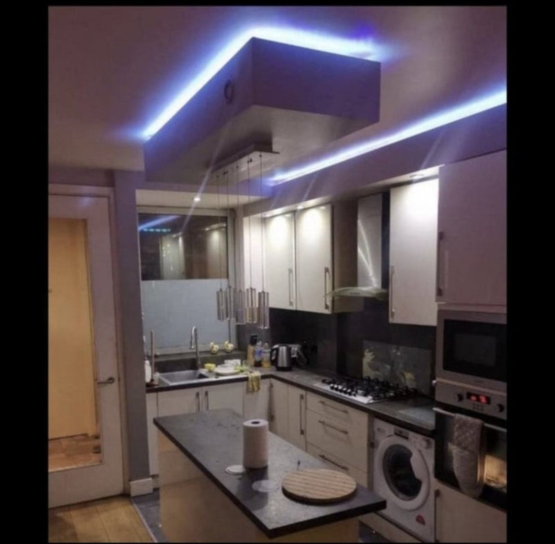 Photo 1: Kitchen