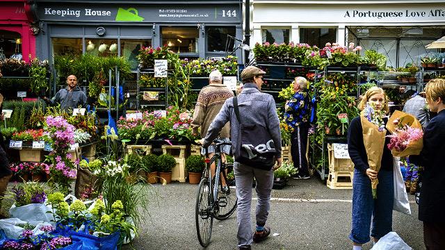 Photo 1: Columbia road