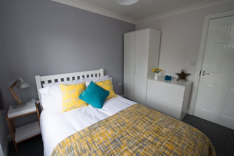 Photo 1: Room 3 @ £695 pcm