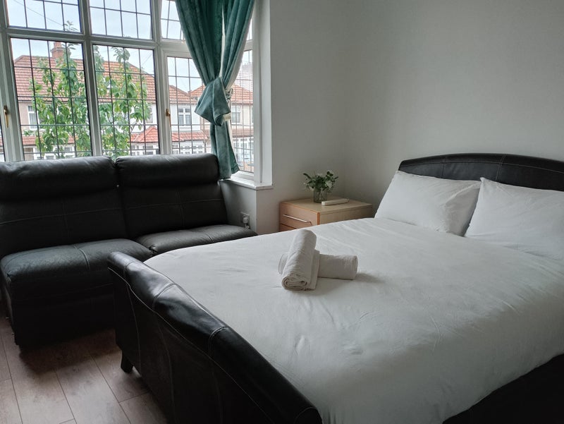 Photo 1: Double room 1