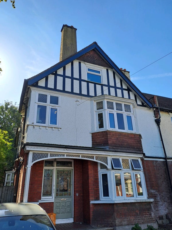 Photo 1: Front of House