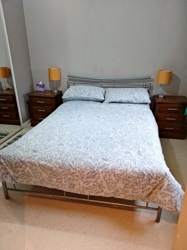 Photo 1: Bedroom 1